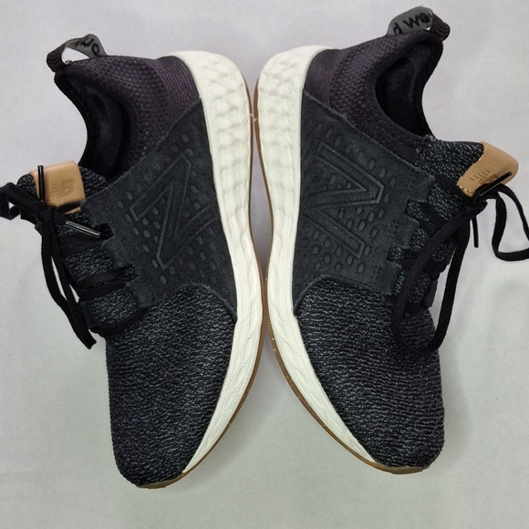 New Balance Sneaker - Picture 12 of 16